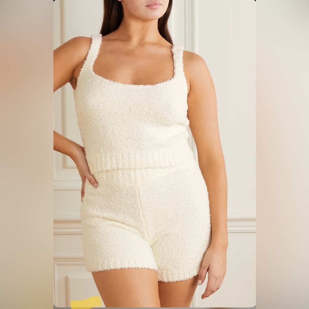Skims SET - Cozy Knit bouclé tank and shorts - Bone - Large